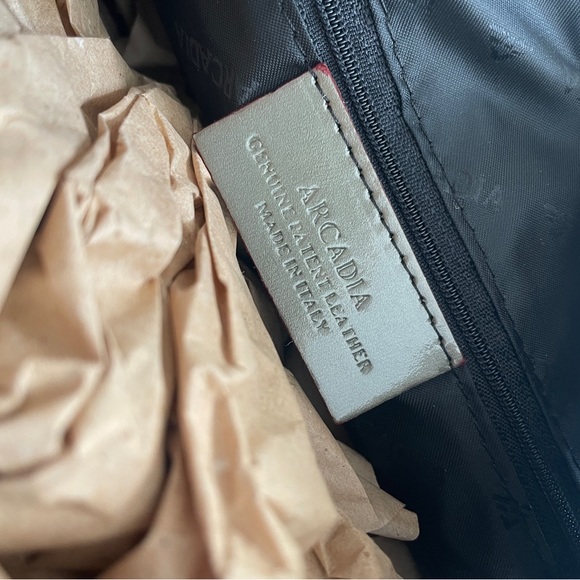 Arcadia Purse - Picture 5 of 6